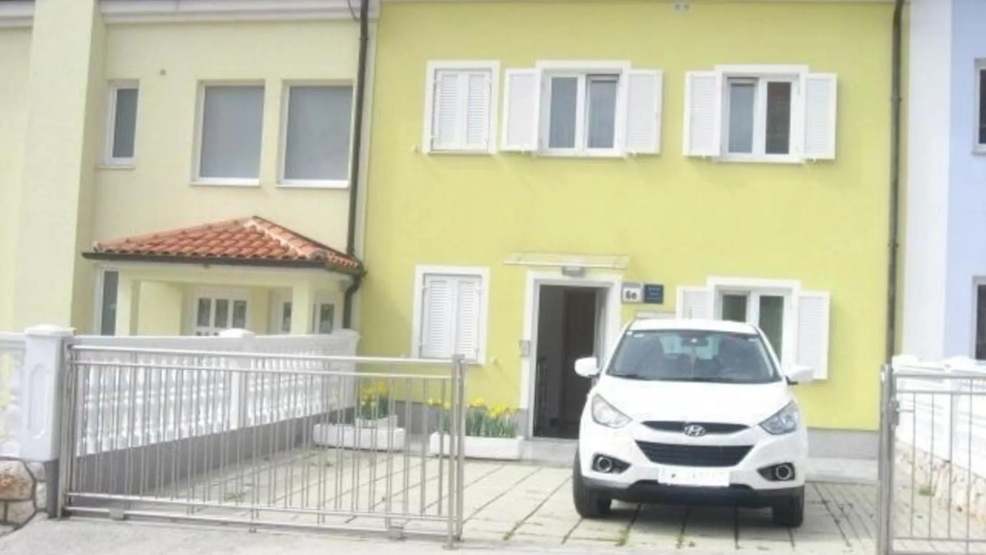 Ferienapartment In Strandnaehe, Mit Balkon Und Meerblick Novi Vinodolski