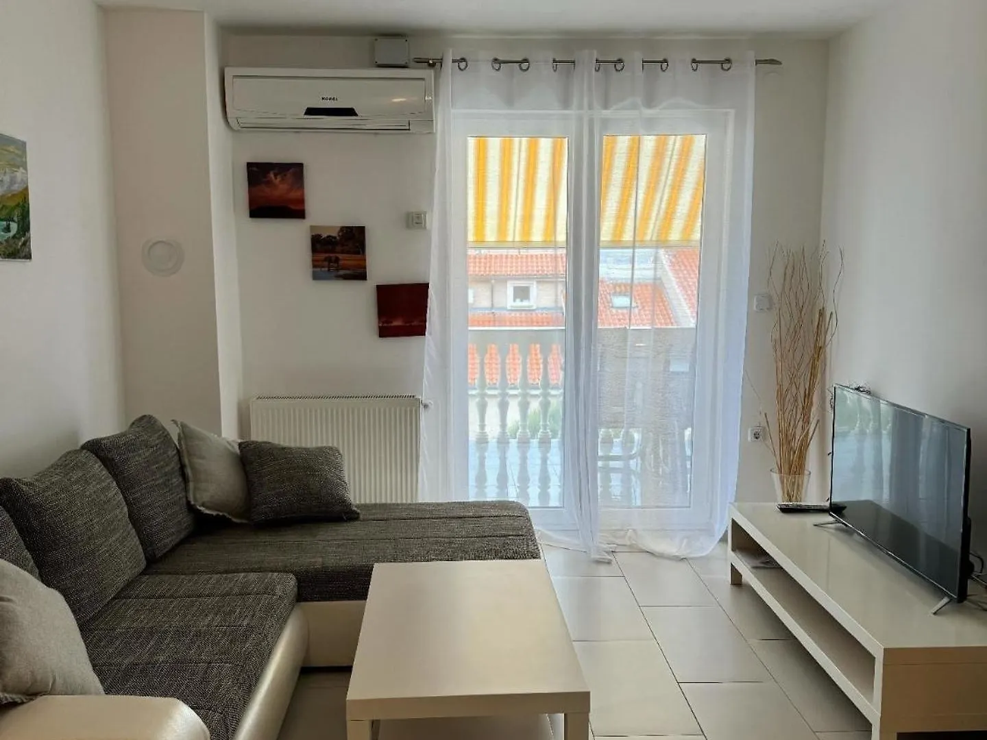 Apartment Ferienapartment In Strandnaehe, Mit Balkon Und Meerblick Novi Vinodolski